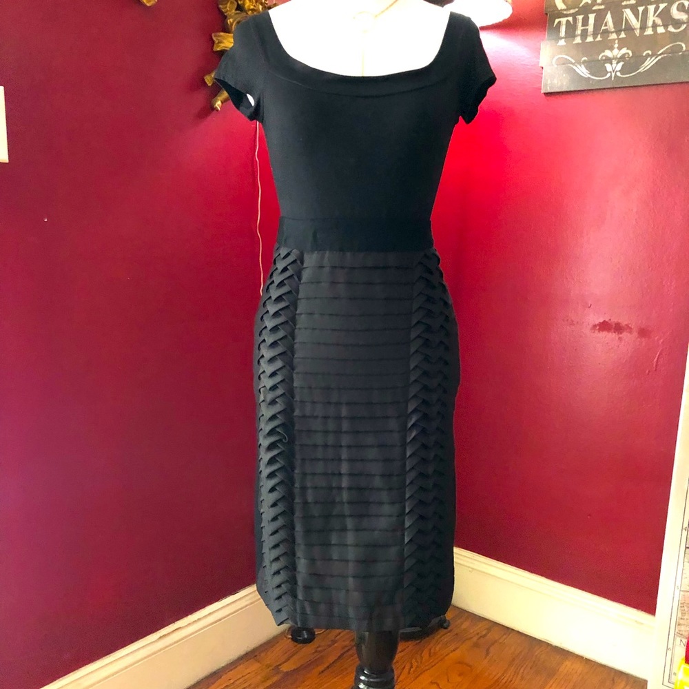 Pencil Skirt with Intricate Design